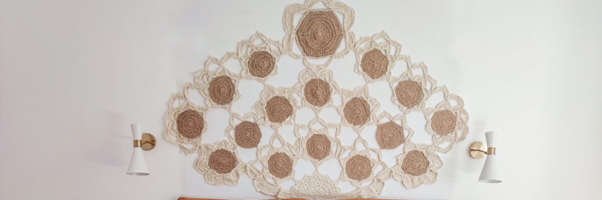 Cabecero Crown Flowers Queen