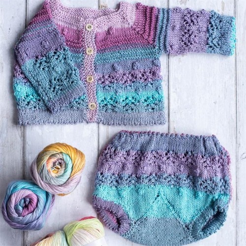 PATRÓN GRATUITO Y MATERIALES CONJUNTO BEBÉ INFINITY (VP033)