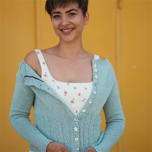 PATRÓN GRATUITO Y MATERIALES REBECA BRISA (VP031)