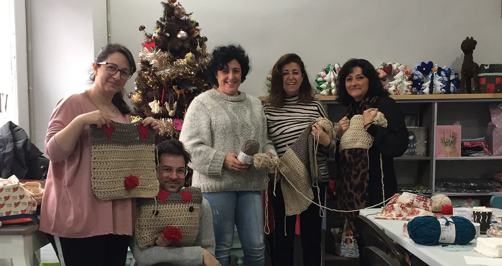 Taller cojín navideño