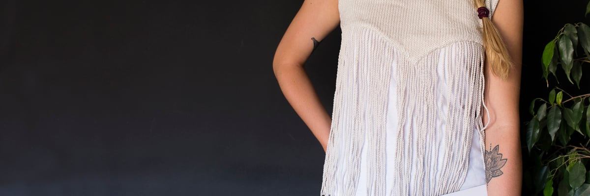 Museta con flecos para camiseta