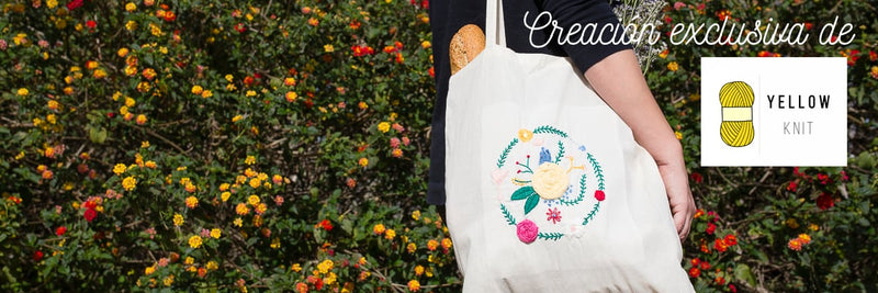 Tote bag con flores bordadas