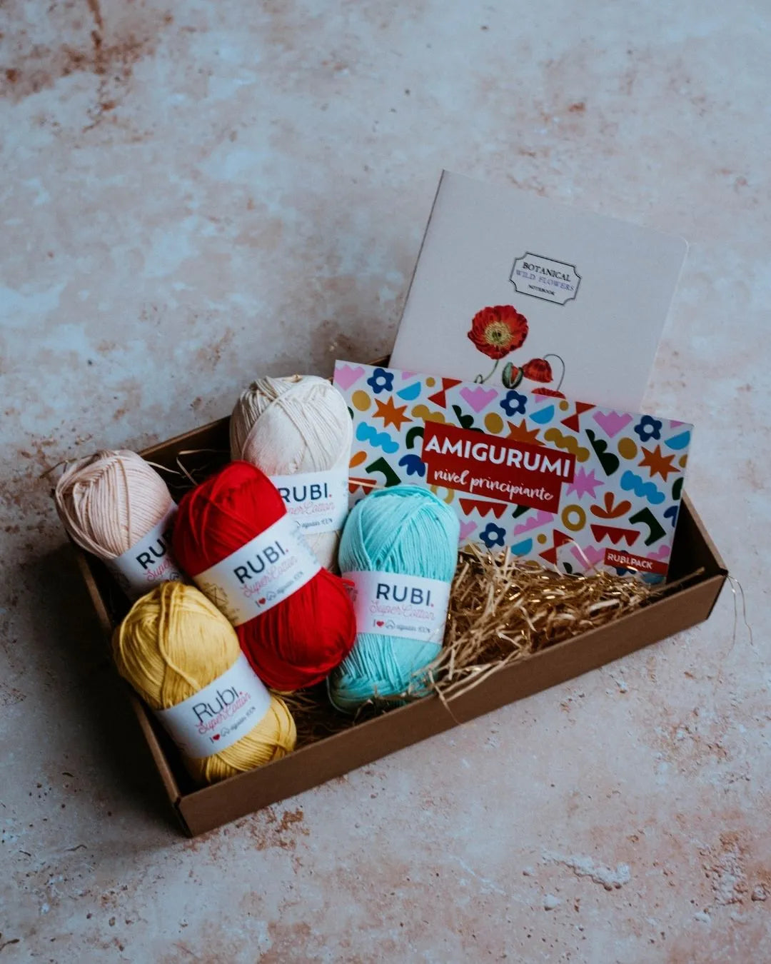 PACK AMIGURUMI NIVEL PRINCIPIANTE (VR003)